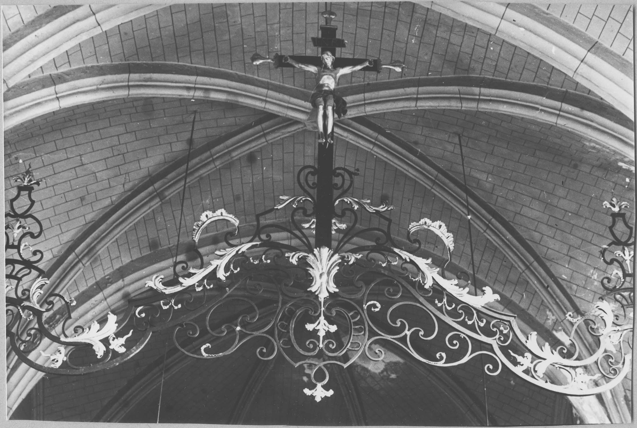 clôture (grille), tref