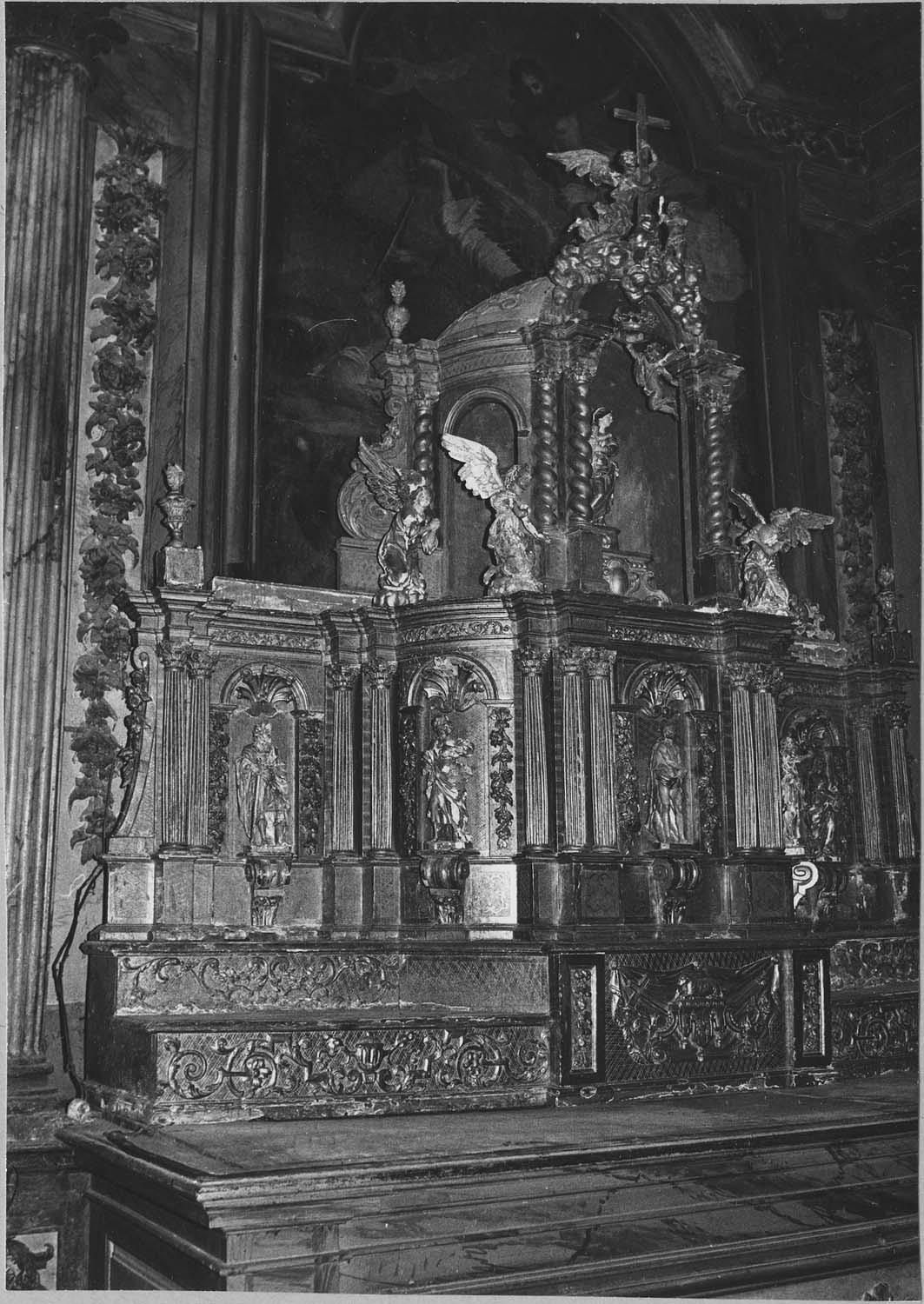 retable, tabernacle