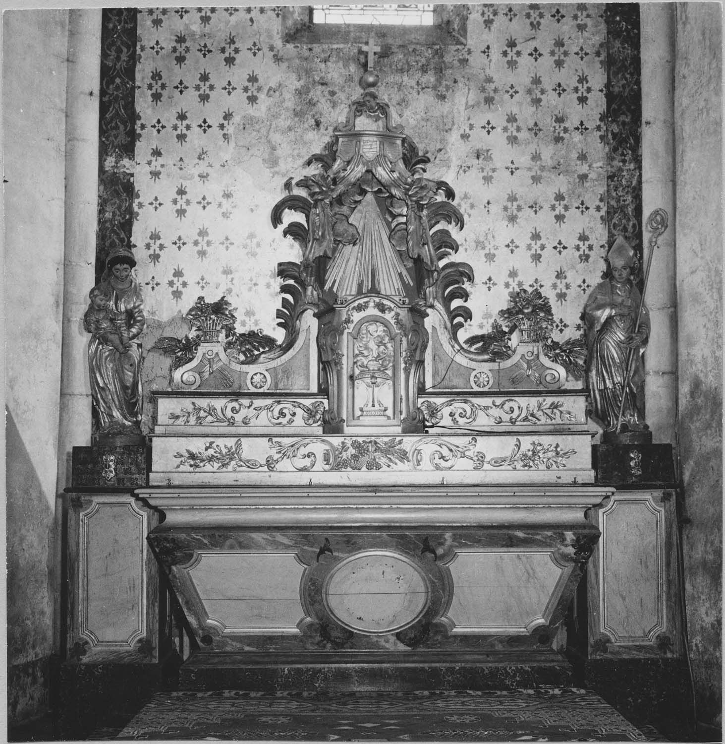 autel, gradin d'autel, tabernacle (maître-autel)