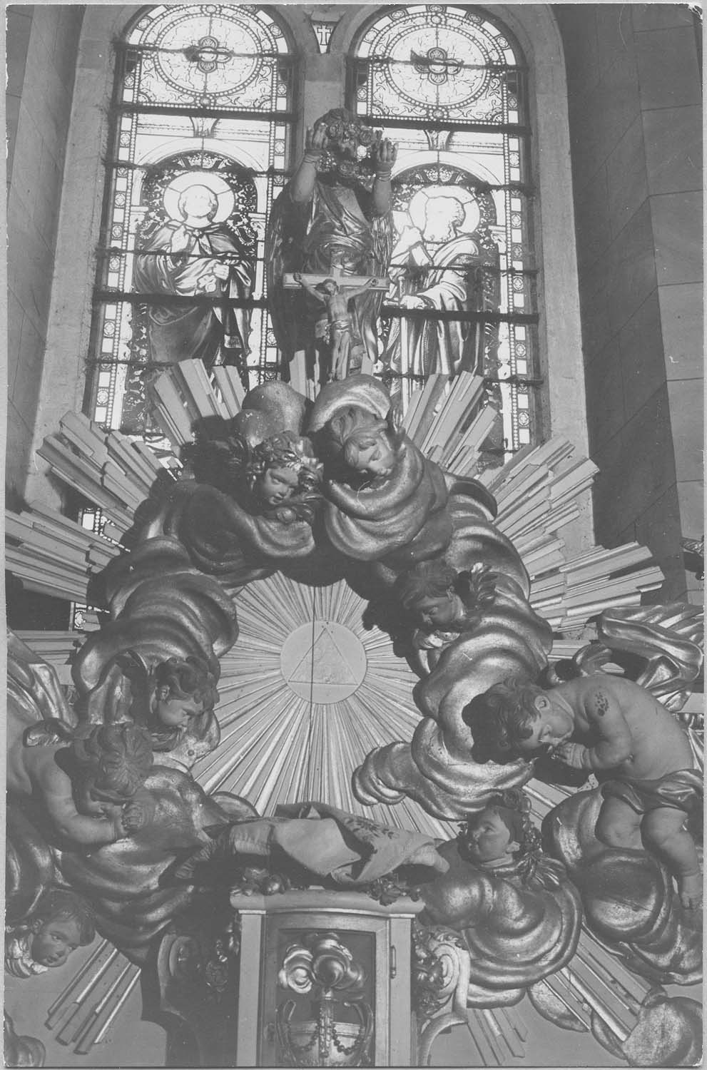 détail de la gloire (maître-autel, gloire) - © Ministère de la Culture (France), Médiathèque du patrimoine et de la photographie, diffusion RMN-GP