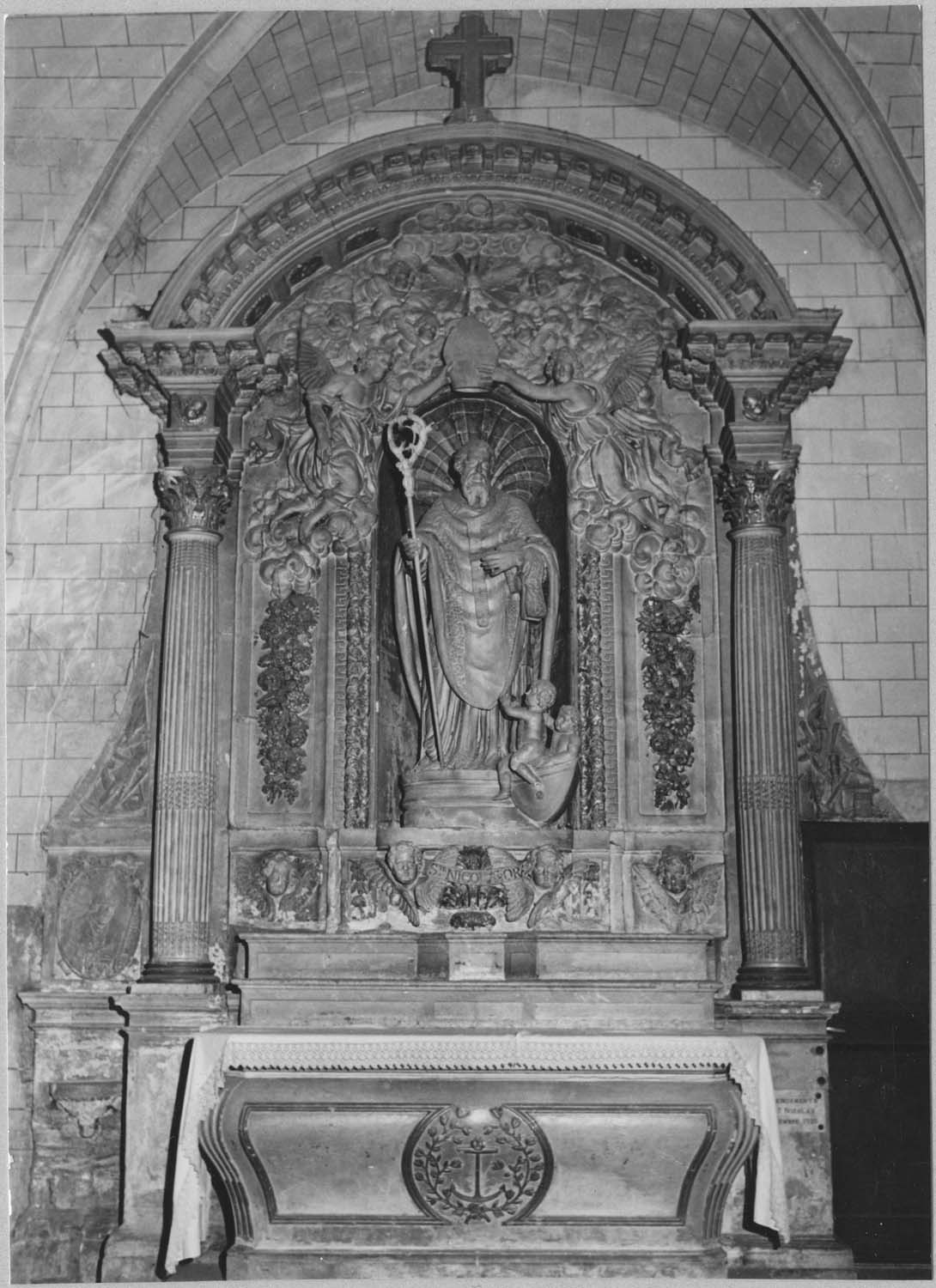 retable, statue : Saint Nicolas - © Ministère de la Culture (France), Médiathèque du patrimoine et de la photographie, diffusion RMN-GP