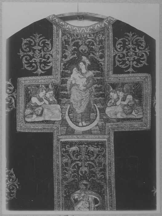 chasuble, détail