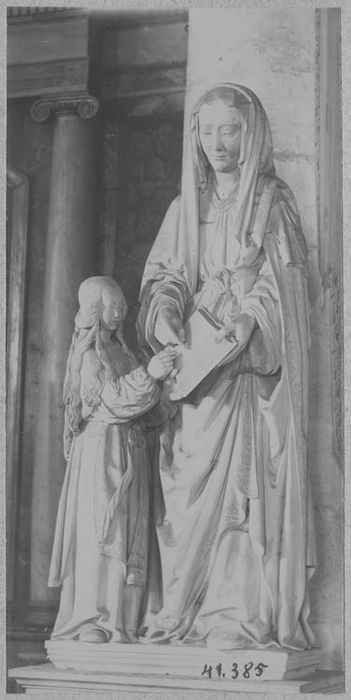 groupe sculpté : Sainte Anne et la Vierge enfant