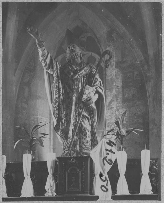 statue : Saint Aubin