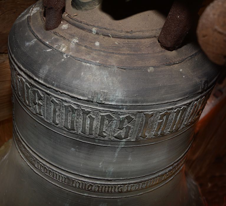 cloche, détail des inscriptions - © B. Galland, tous droits réservés