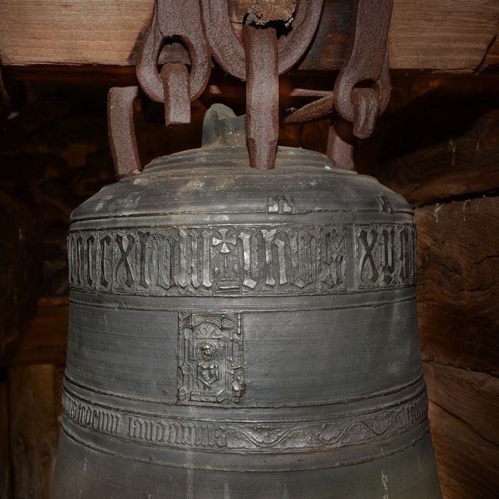 cloche, détail des registres décorés