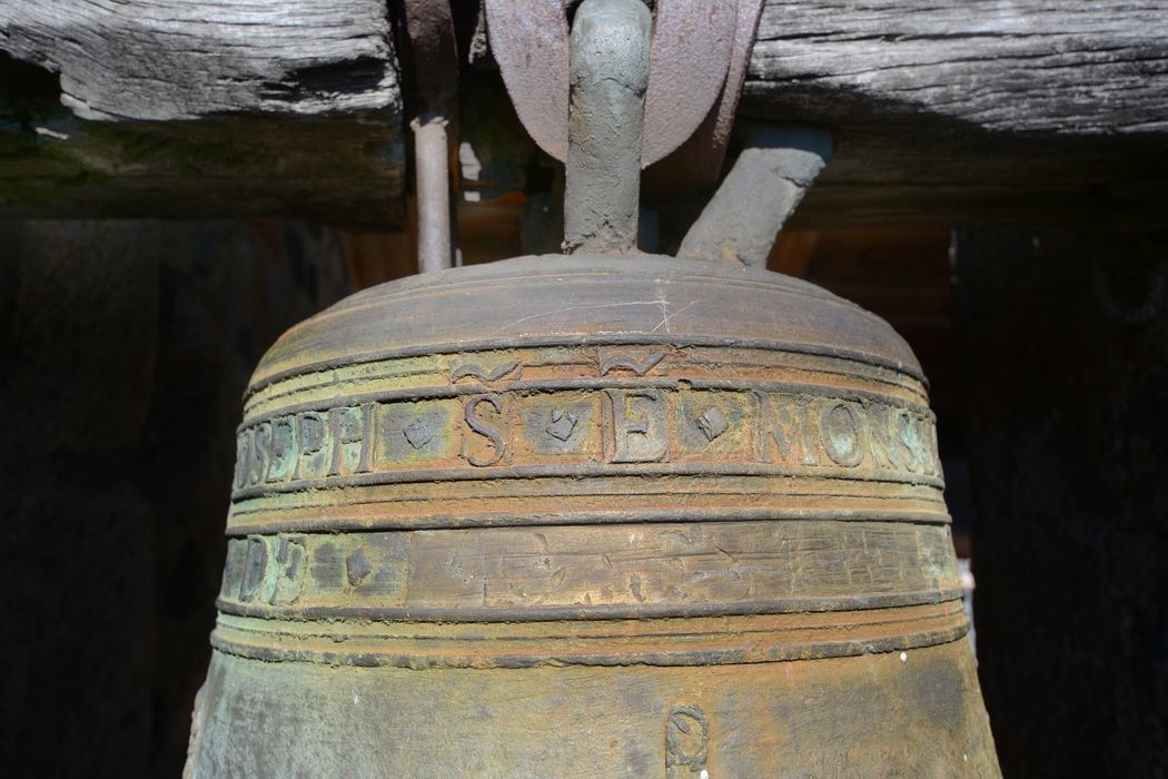 cloche dite du Cardinal de Bonzy, détail des inscriptions