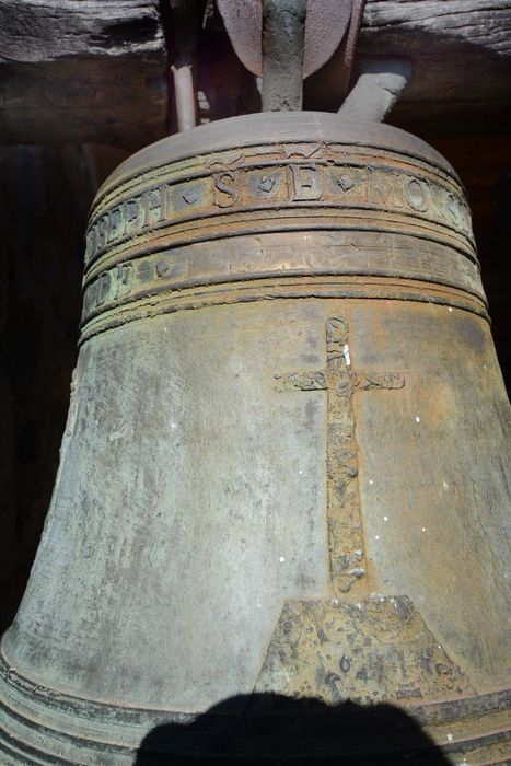 cloche dite du Cardinal de Bonzy, détail d'une vignette (Croix)