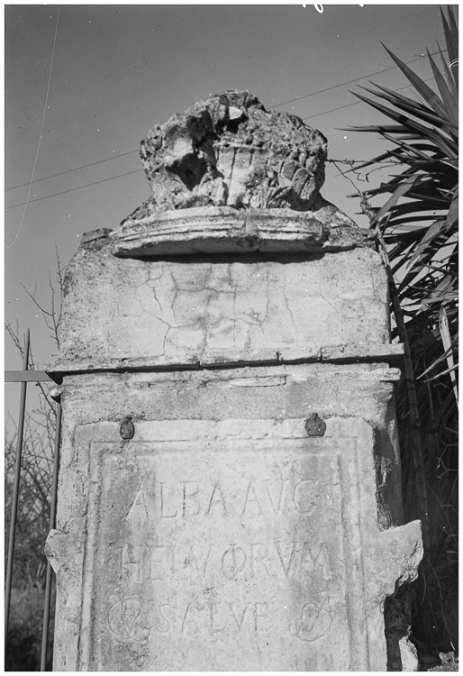 Plaque dédicatoire