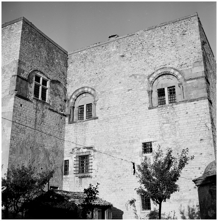 Façade