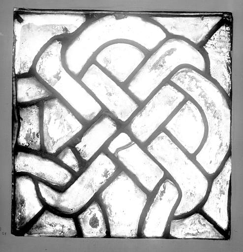 Vitrail, grisaille cistercienne : panneau rectangulaire