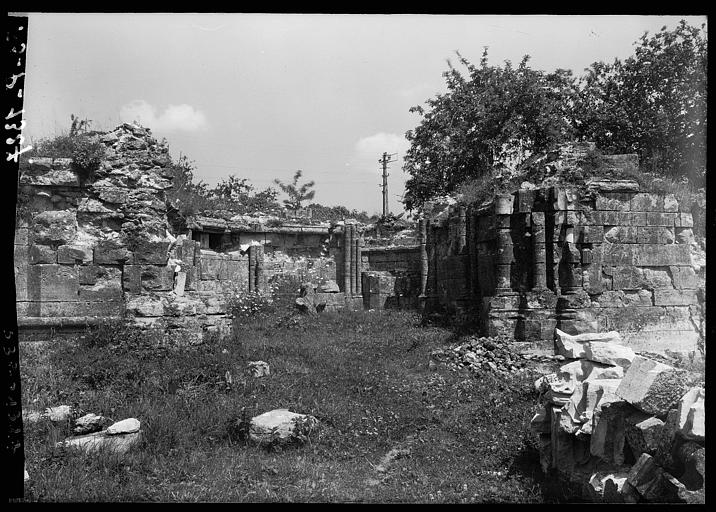 Ancienne abbatiale : croisillon nord