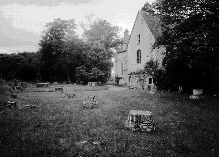 Bâtiment qui limitait une galerie du cloître : pignon