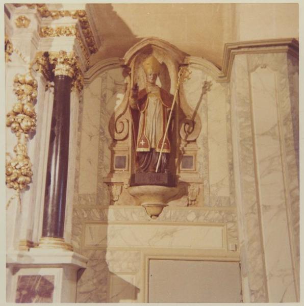 statue : saint Blaise, vue générale - © Ministère de la Culture (France), Médiathèque du patrimoine et de la photographie (objets mobiliers), tous droits réservés