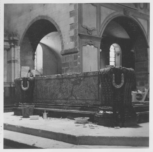 autel (maître-autel), vue générale - © Ministère de la Culture (France), Médiathèque du patrimoine et de la photographie (objets mobiliers), tous droits réservés
