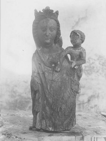 statue : Vierge à l'Enfant, vue générale - © Ministère de la Culture (France), Médiathèque du patrimoine et de la photographie (objets mobiliers), tous droits réservés
