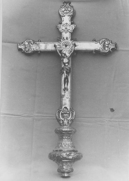 croix de procession, vue générale