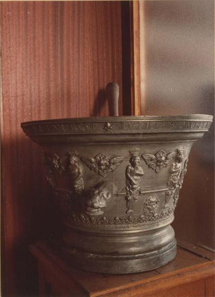mortier, vue générale - © Ministère de la Culture (France), Médiathèque du patrimoine et de la photographie (objets mobiliers), tous droits réservés