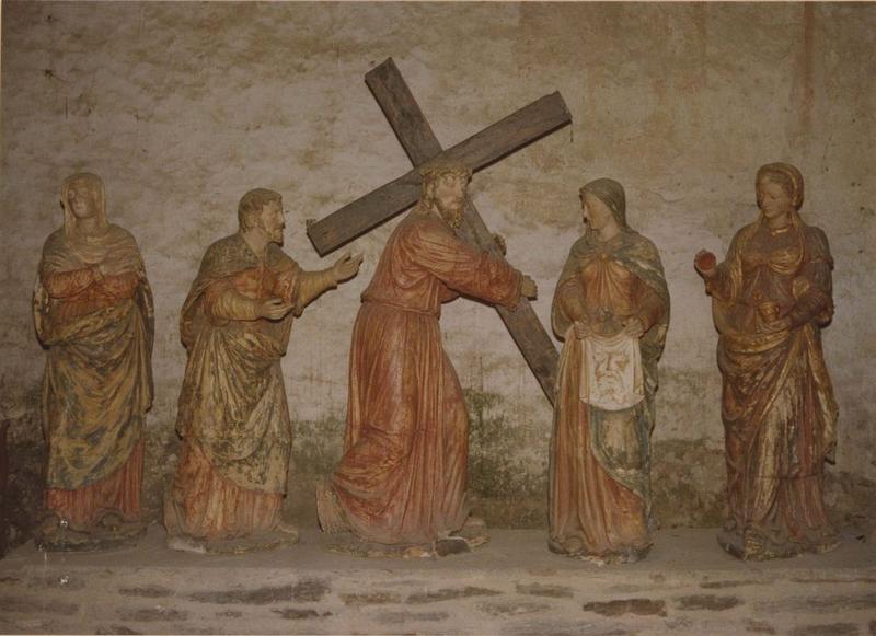 statues (5) : le Portement de croix, vue générale - © Ministère de la Culture (France), Médiathèque du patrimoine et de la photographie (objets mobiliers), tous droits réservés