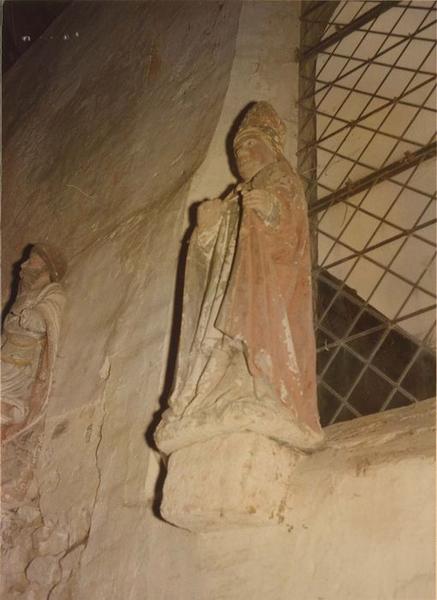 statue : saint évêque non identifié, vue générale - © Ministère de la Culture (France), Médiathèque du patrimoine et de la photographie (objets mobiliers), tous droits réservés