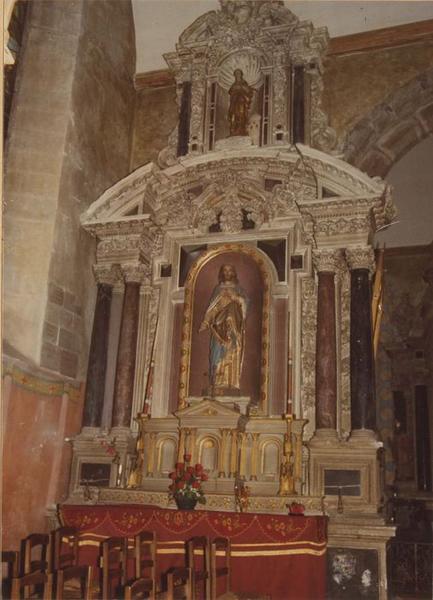 Retable, statue : Sacré-Coeur