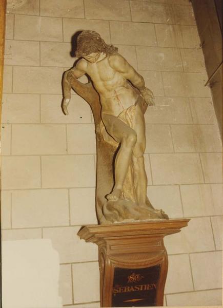 statue : saint Sébastien, vue générale