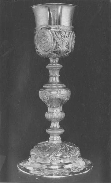 calice, vue générale - © Ministère de la Culture (France), Médiathèque du patrimoine et de la photographie (objets mobiliers), tous droits réservés
