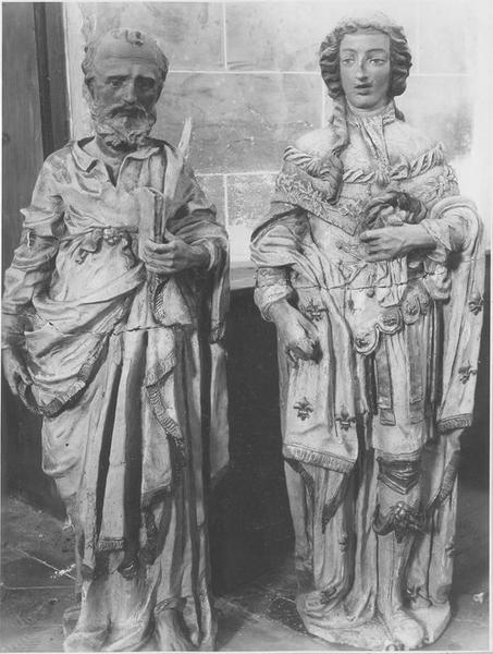 statues : Le grand Condé, saint non identifié, vue générale - © Ministère de la Culture (France), Médiathèque du patrimoine et de la photographie (objets mobiliers), tous droits réservés