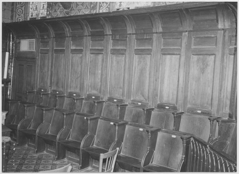 ensemble de tren-neuf stalles
