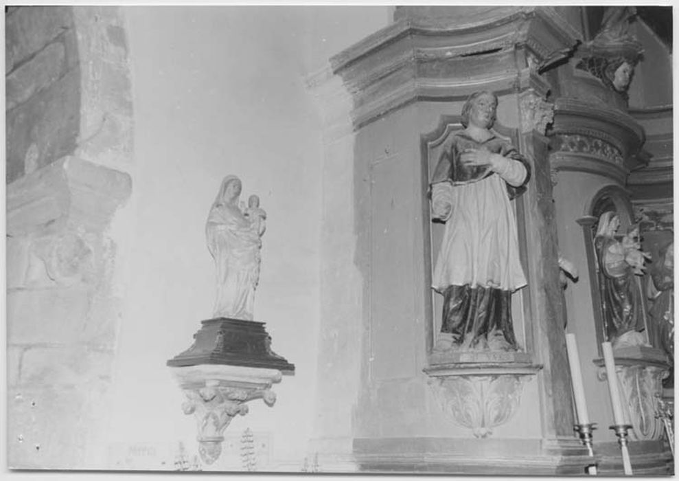 Statue : Sainte Vierge et l'Enfant