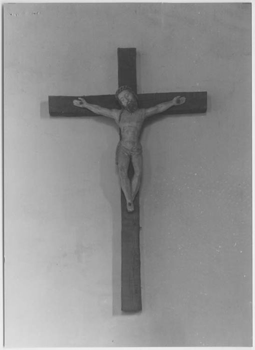 Statue : Christ crucifié