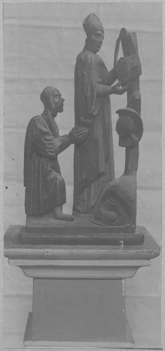 haut-relief : Scène de la légende de Notre-Dame de l'Epine : l'intervention de l'évêque - © Ministère de la Culture (France), Médiathèque du patrimoine et de la photographie, diffusion GrandPalaisRmn Photo