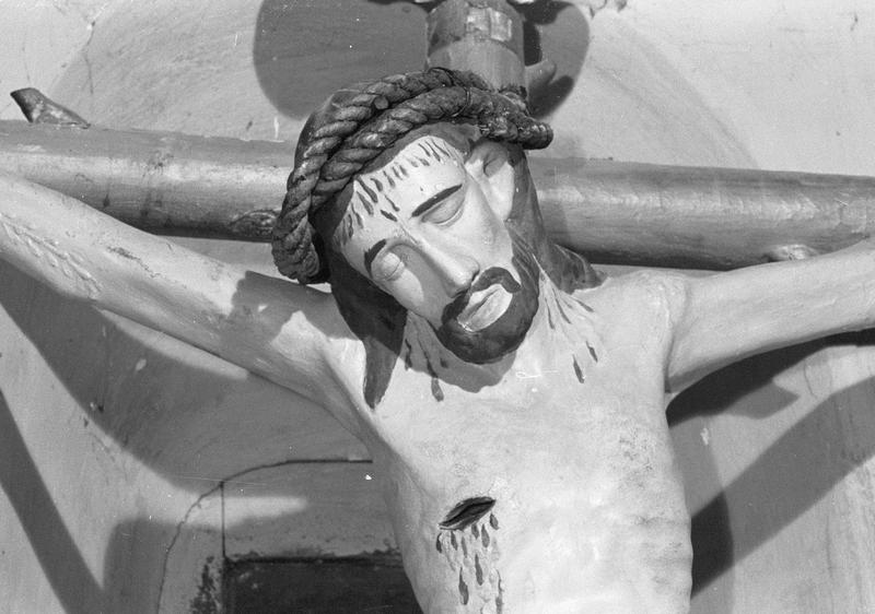 Statue : Christ en croix, détail de la tête