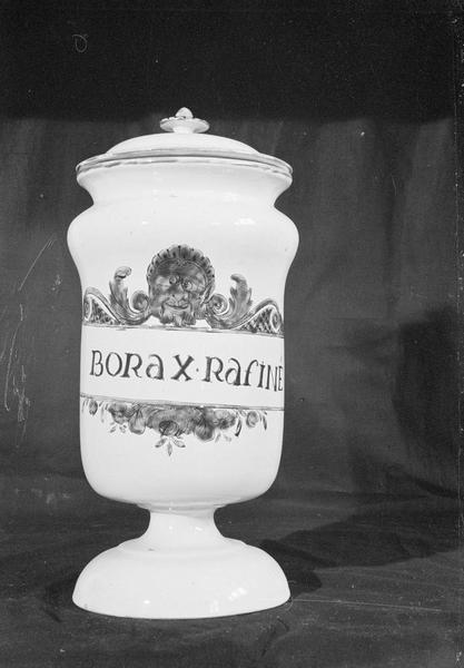 Pot à pharmacie en faïence de Marseille avec inscription 'Borax Rafiné', de face