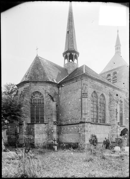 Abside, côté nord, avec flèche et clocher