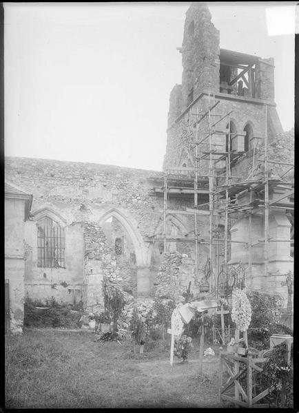 Croisée du transept, côté sud en travaux