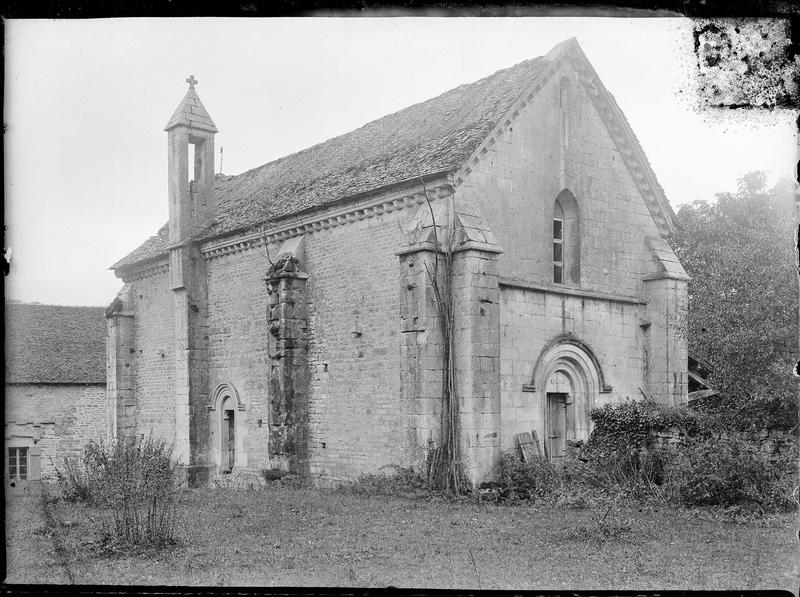 Ensemble avec clocheton