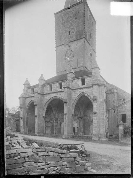 Ensemble ouest, façade avec clocher