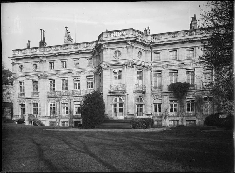 Façade sur jardin