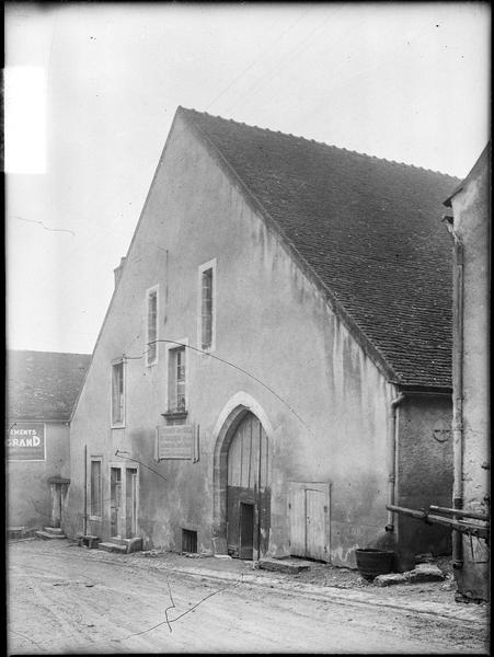 Entrée du bâtiment