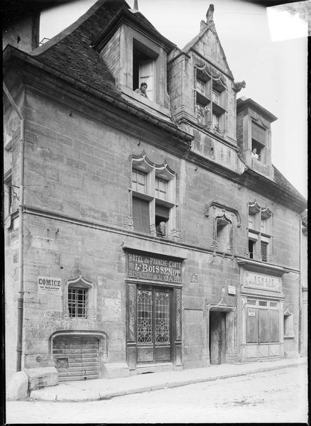 Façade sur rue