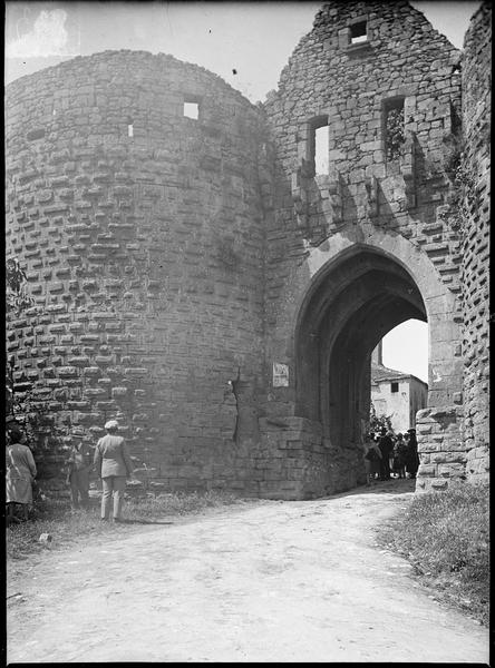 Porte des Tours, vue extra-muros