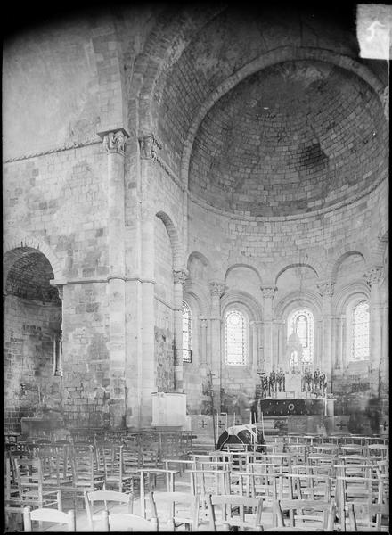 Intérieur : choeur, depuis la croisée du transept