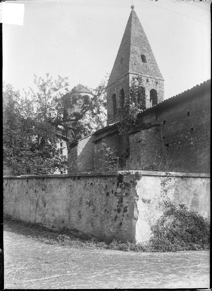 Ensemble nord-ouest et clocher