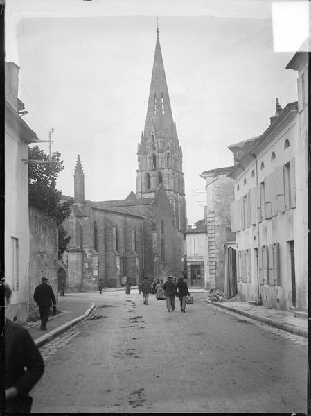 Façade latérale avec clocher