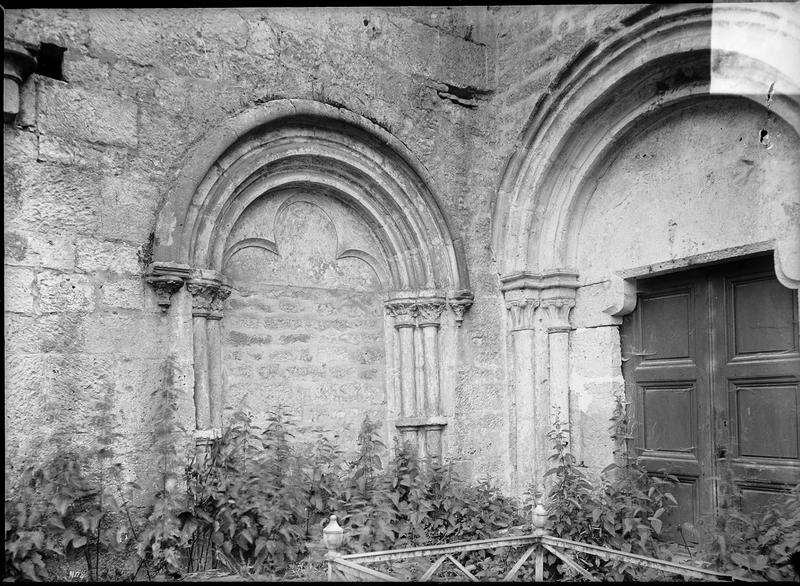 Chapelle nord et nef depuis le nord-ouest