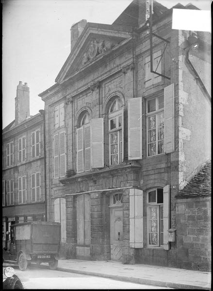 Façade sur rue