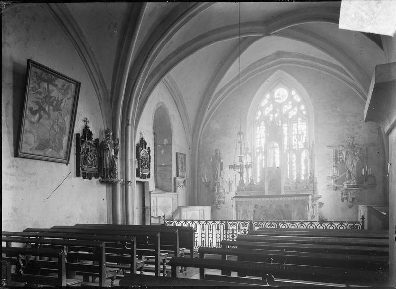 Intérieur : choeur depuis la nef