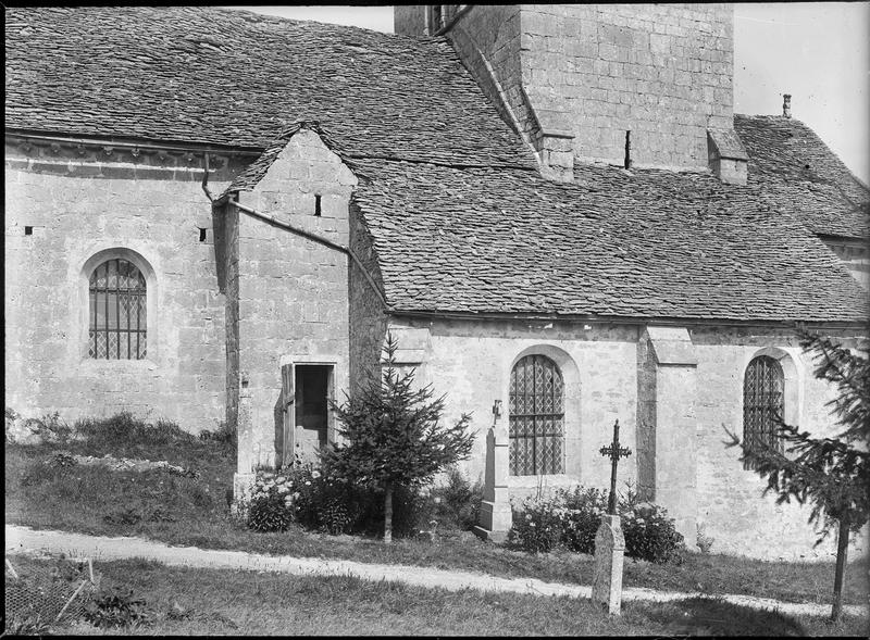 Façade sud, vue partielle