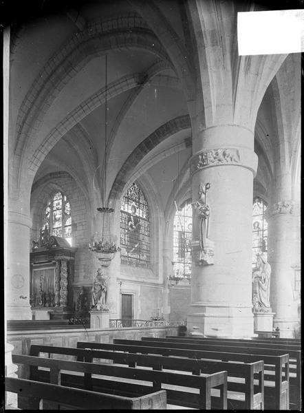 Intérieur : choeur depuis le transept sud